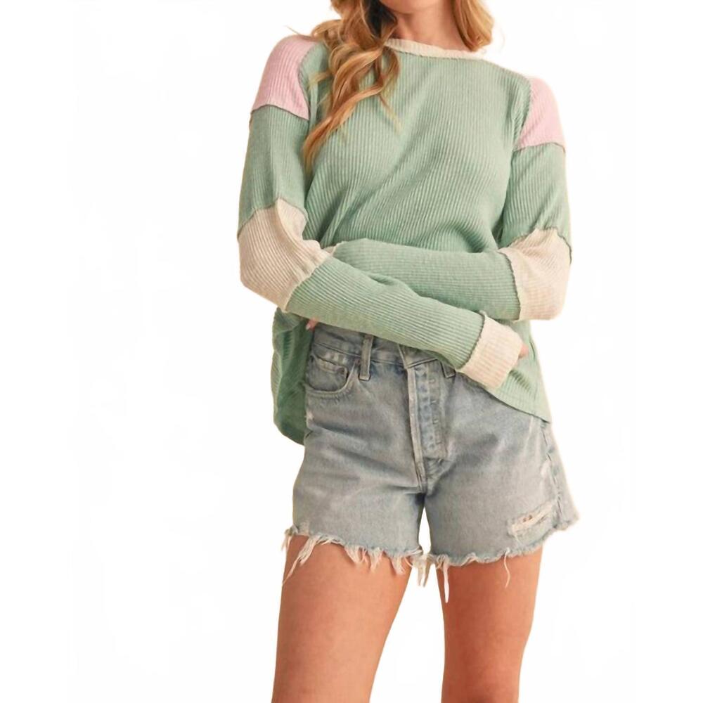 NEW AEMI + CO sage colorblock long sleeve top in gum leaf